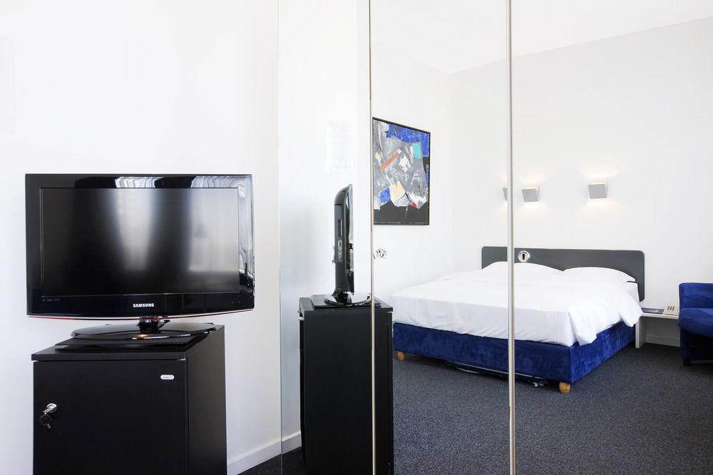 Hotel Argus By Happyculture Saint-Gilles Экстерьер фото